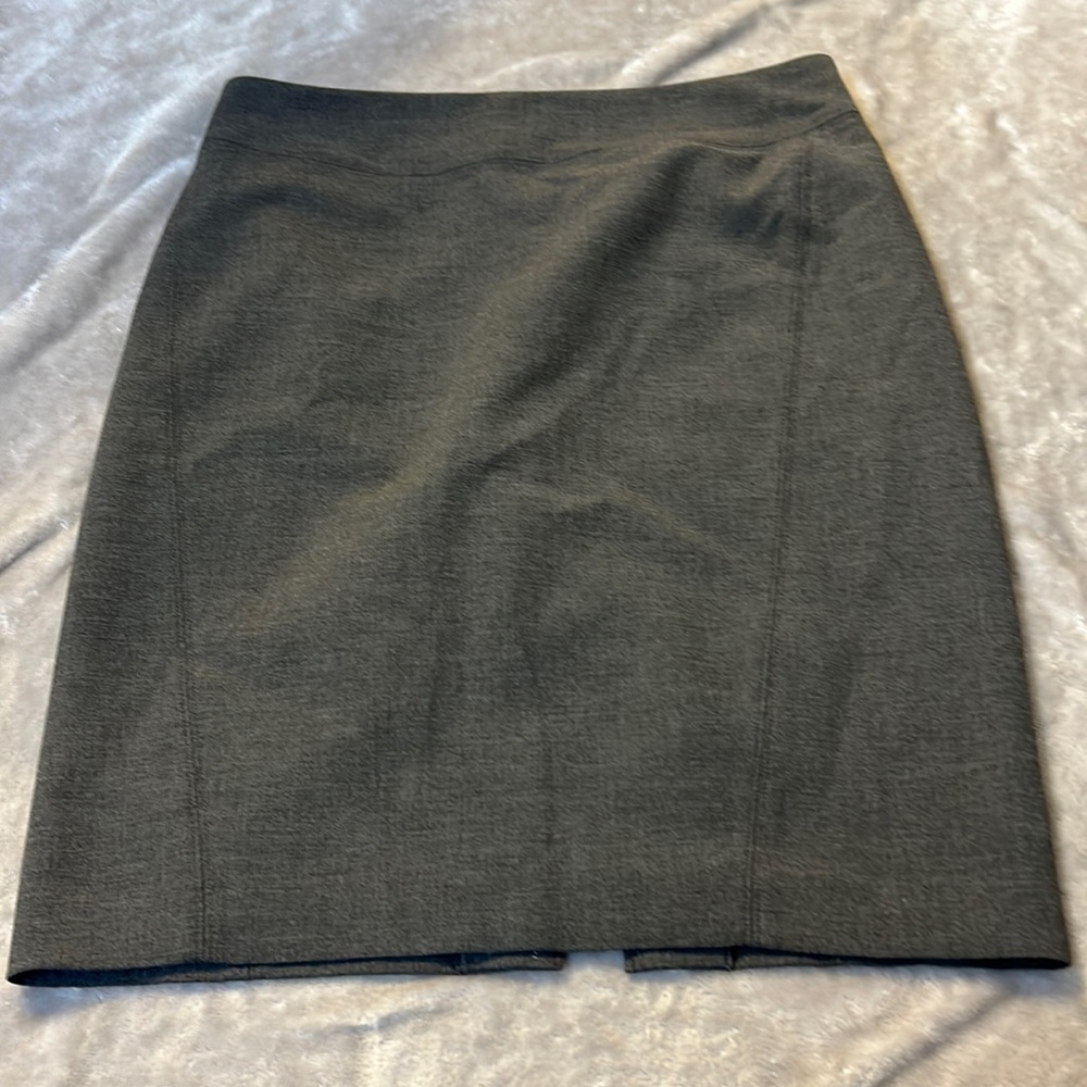 Gray loft pencil skirt